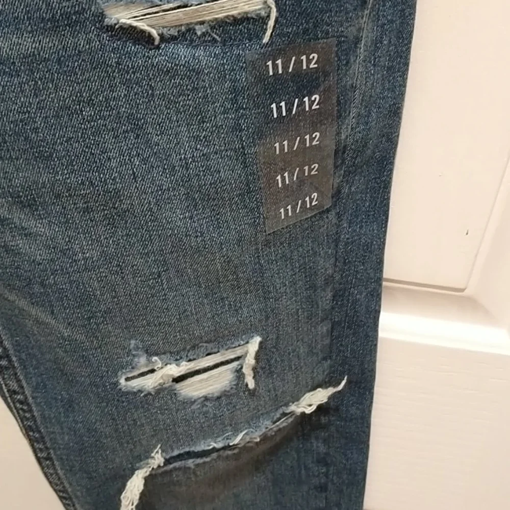 Abercrombie Boys Taper Fit Jeans
